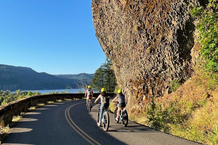 E-Bike Rental And Self Guided Tour Of Multnomah Falls And The Columbia Gorge - thumb 0