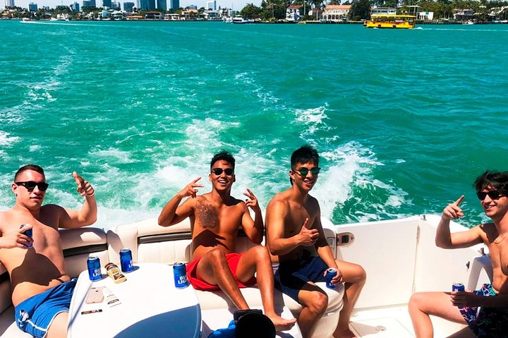 45' Yacht Tour & Party, With Captain, Enjoy Miami Beach In A Unique Way - thumb 1